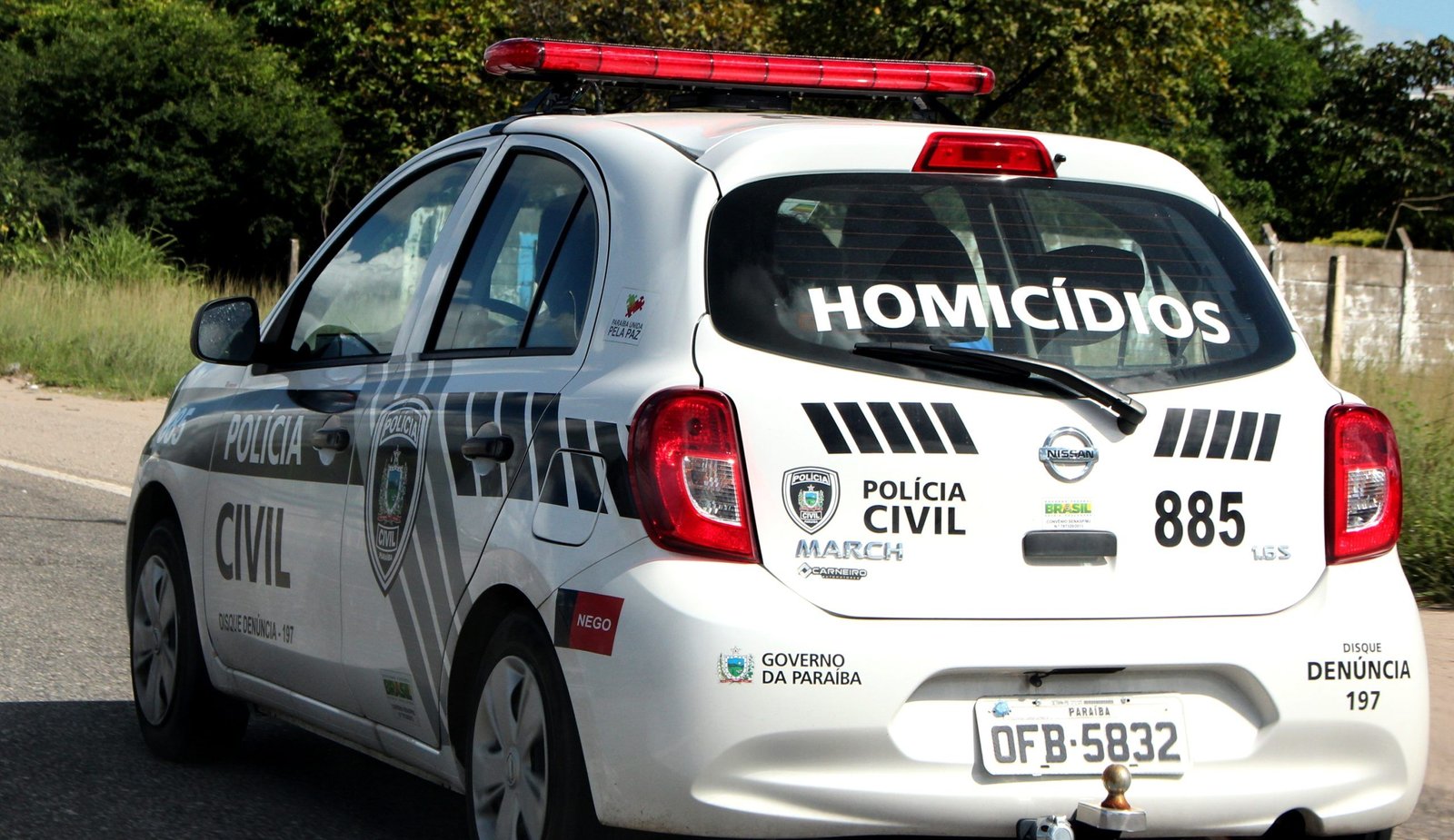 Homem é baleado e morre em calçada do bairro do Sesi, em Bayeux