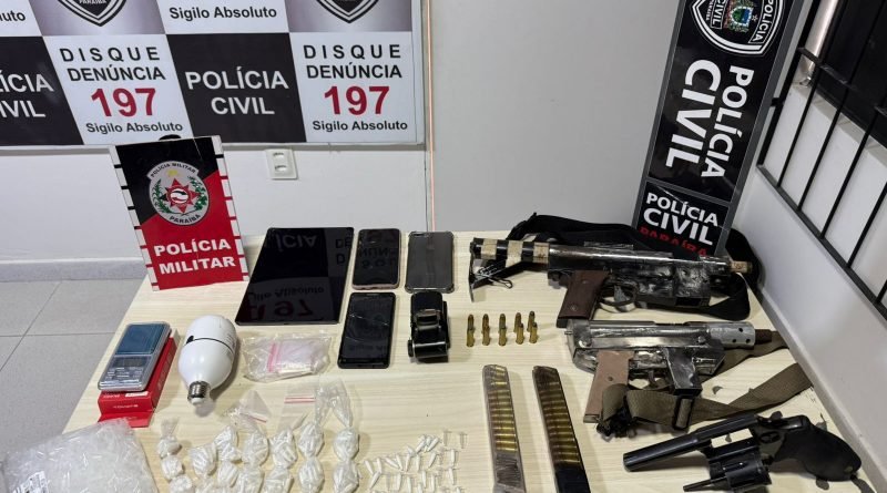 Operação prende suspeito de integrar facção criminosa em Bayeux; armas e drogas foram apreendidas