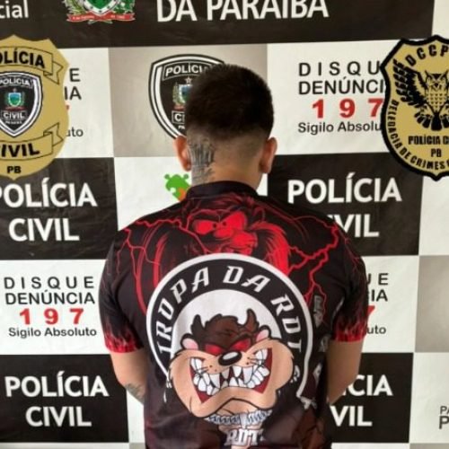 Polícia Civil cumpre seis mandados e prende homem em flagrante por tráfico de drogas em Cruz das Armas